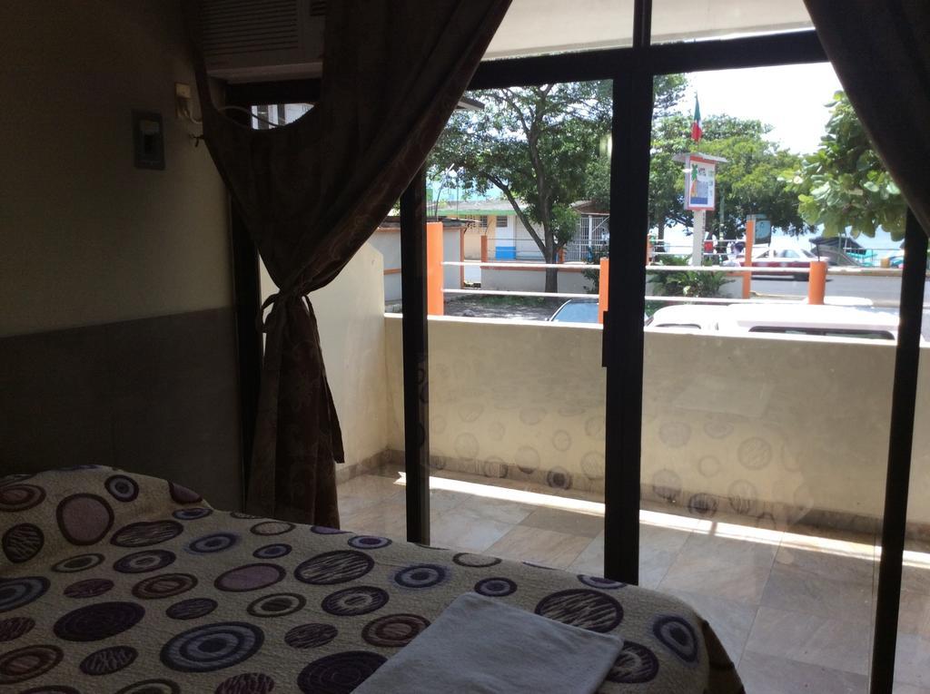 Hotel Juros กาเตมาโก ห้อง รูปภาพ